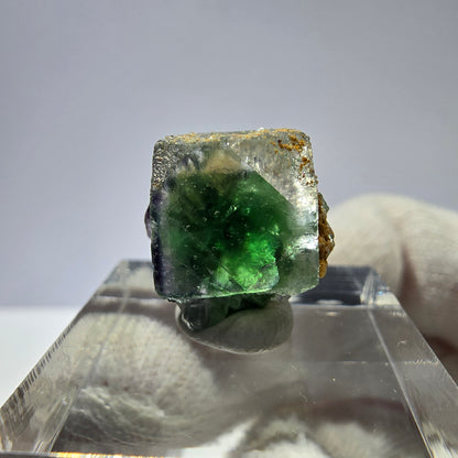 Cube de fluorite fantôme, spécimen de tourmaline scholle muscovite, Erongo, Namibie, 17 x 15 x 13 mm 