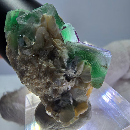 Cube de fluorite fantôme zonal, muscovite, spécimen d'hyalite, Erongo, Namibie, 34 x 28 x 22 mm 