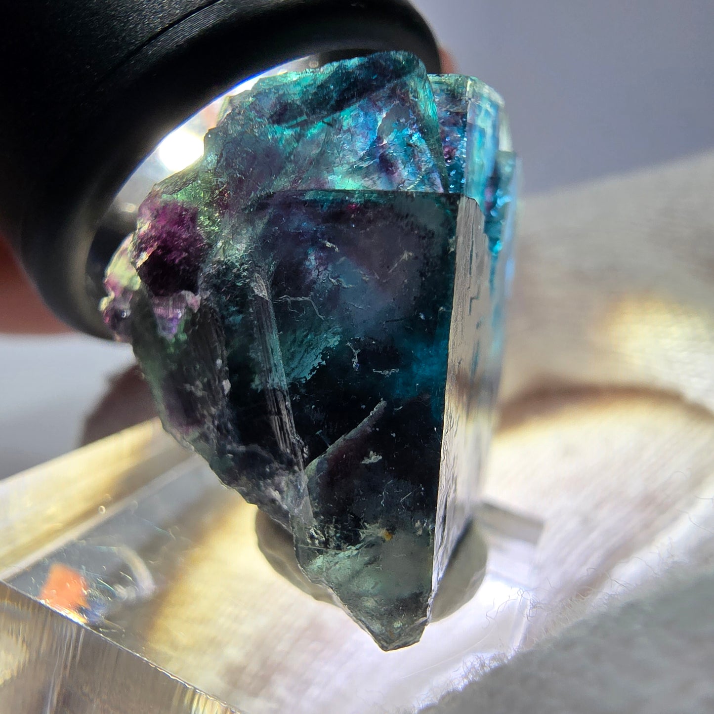 Spécimen de cube de fluorite fantôme, zonal – Nouvelle découverte ! Okorusu, Namibie, 33 x 31 x 21 mm 