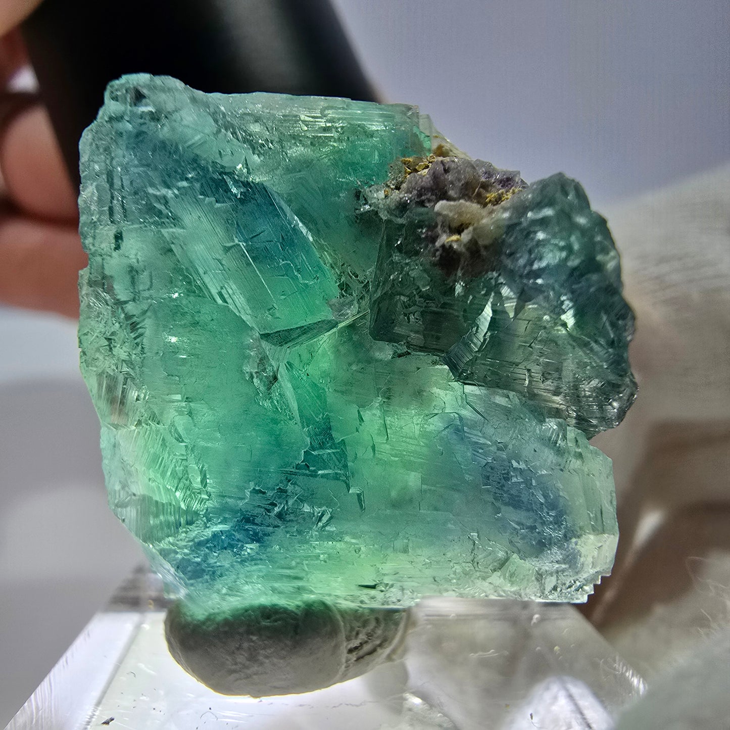 Cube de fluorite fantôme parqueté, vert turquoise Okorusu, Namibie 32*25*19mm 