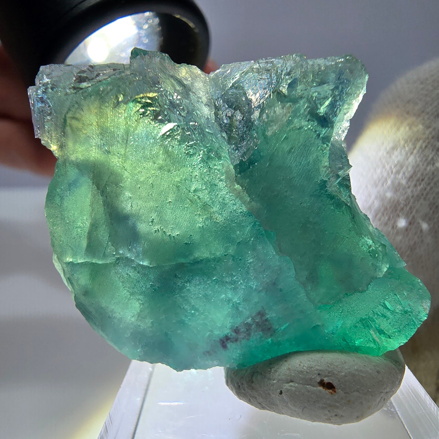 Spécimen de cube de fluorite fantôme parqueté vert turquoise Okorusu, Namibie 41*35*22mm 