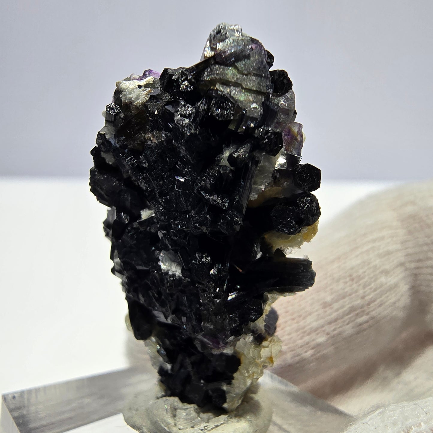 Cubes de fluorite fantôme colorés, tourmaline scholle muscovite hyalite, Erongo, Namibie, 36 x 24 x 15 mm 