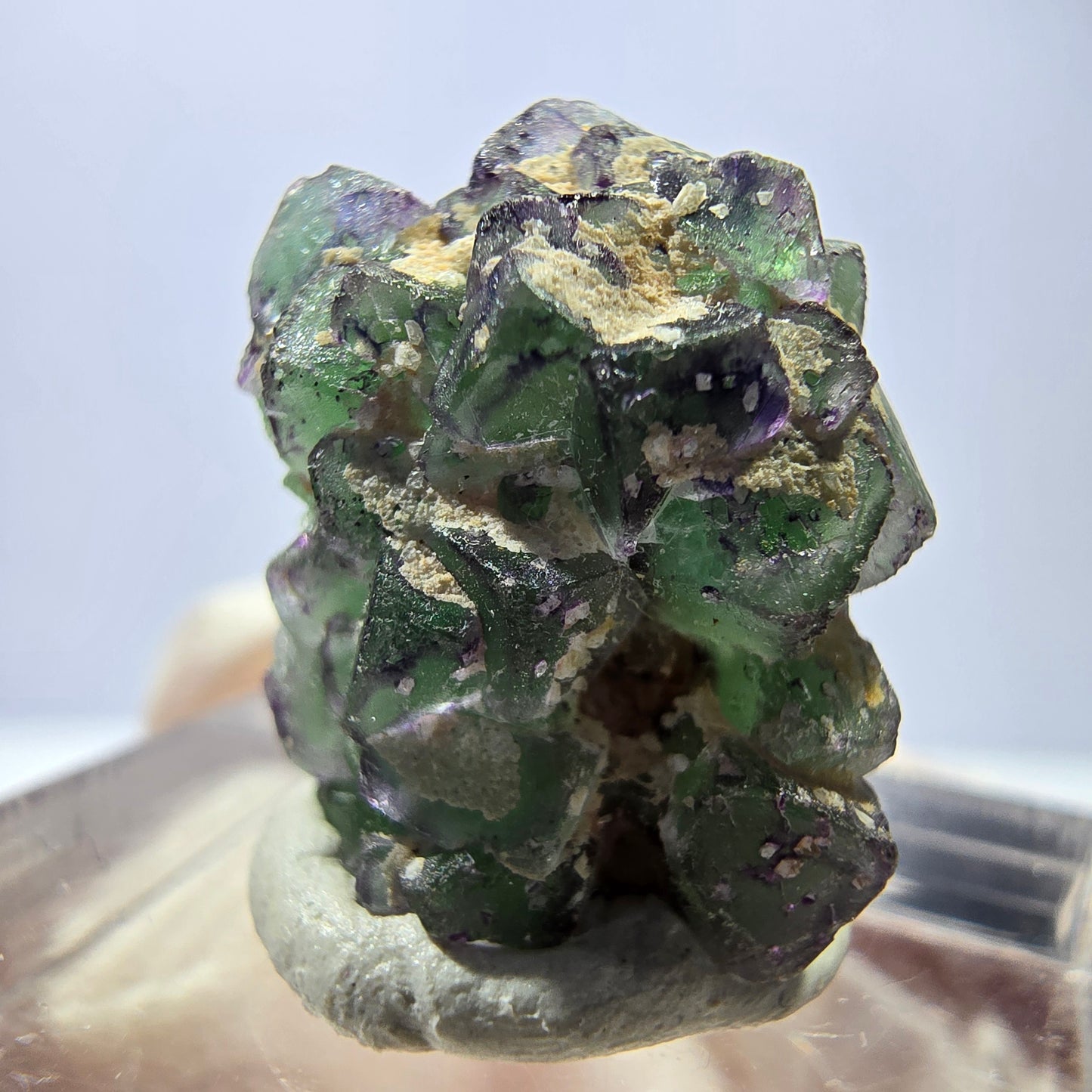 Cube de fluorite fantôme, zonal, spécimen de tourmaline Schorl, Erongo, Namibie, 18 x 15 x 15 mm 