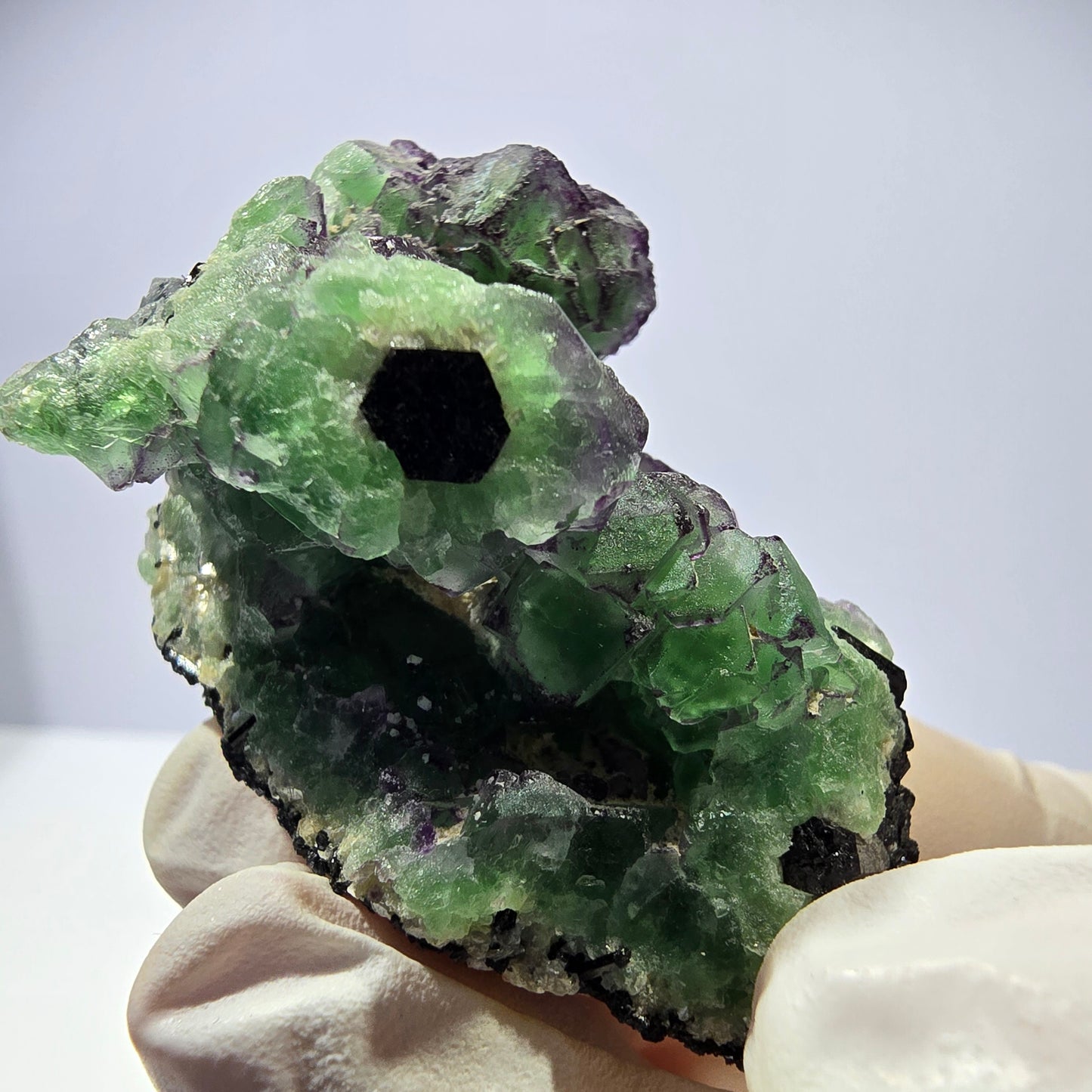 Cube de fluorite fantôme, zonal, muscovite, spécimen de tourmaline Schorl, Erongo, Namibie, 50 x 36 x 36 mm 