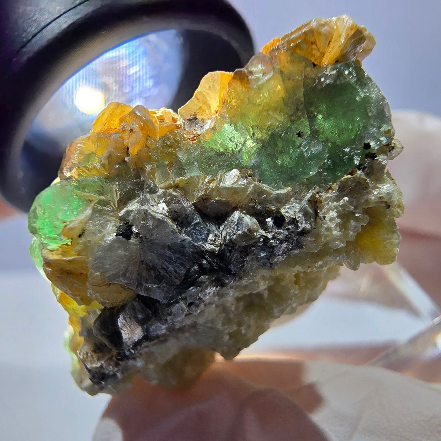 Cube de fluorite fantôme, muscovite et tourmaline Schorl, spécimen d'Erongo, Namibie, 37 x 34 x 18 mm 