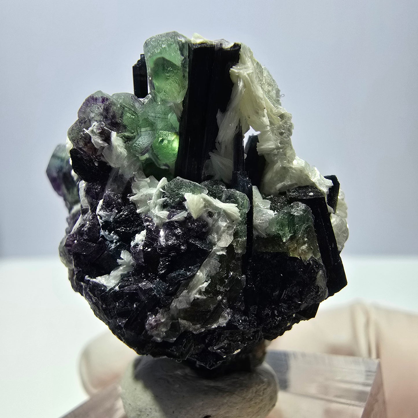 Cube de fluorite fantôme, zonal, muscovite, spécimen de tourmaline Schorl, Erongo, Namibie, 36 x 31 x 22 mm 