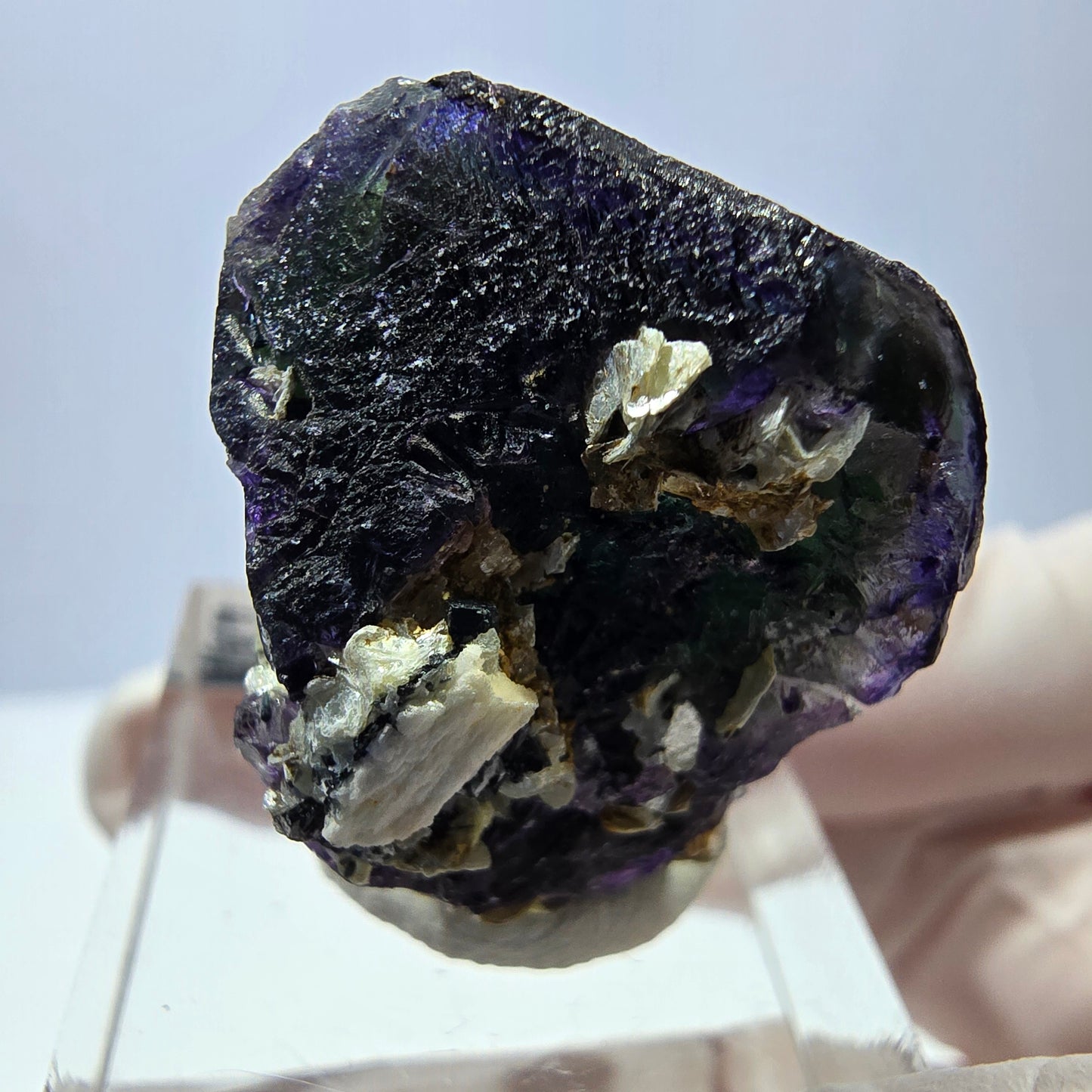 Cube de fluorite fantôme, zonal, spécimen de muscovite, Erongo, Namibie, 27 x 26 x 20 mm 