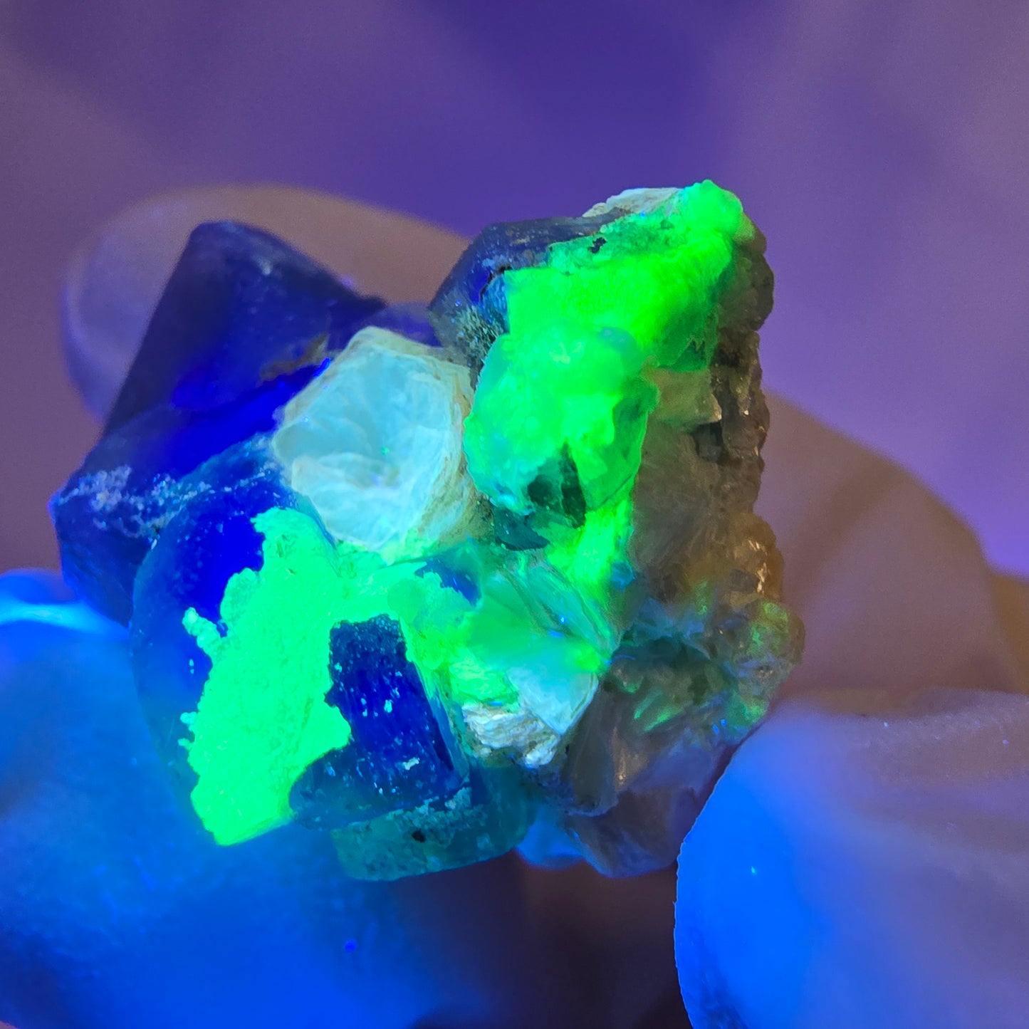 Cube de fluorite fantôme, zonal, muscovite, spécimen d'hyalite, Erongo, Namibie, 22 x 19 x 16 mm 