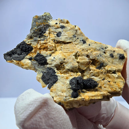 Spécimen rare de tourmaline Schorl, quartz fumé et orthose, Erongo, Namibie, 45 x 30 x 29 mm 