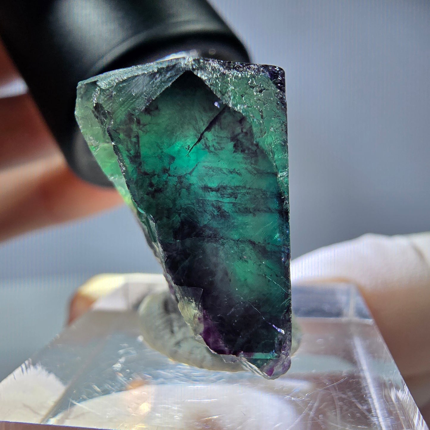 Rare cube de fluorite fantôme parqueté vert violet Okorusu Namibie 23*21*13mm 