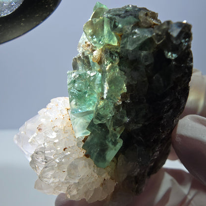 Rare cube de fluorite fantôme, spécimen de quartz vert Okorusu, Namibie, 52 x 37 x 35 mm 