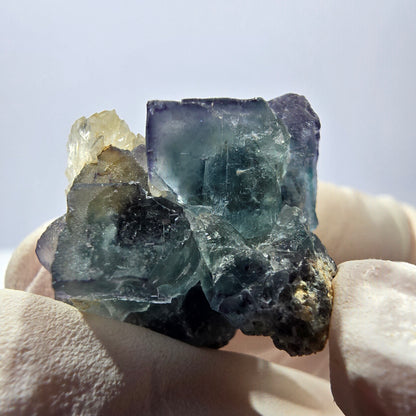 Rare cube de fluorite fantôme, spécimen de quartz vert violet Okorusu Namibie 29*24*20mm 