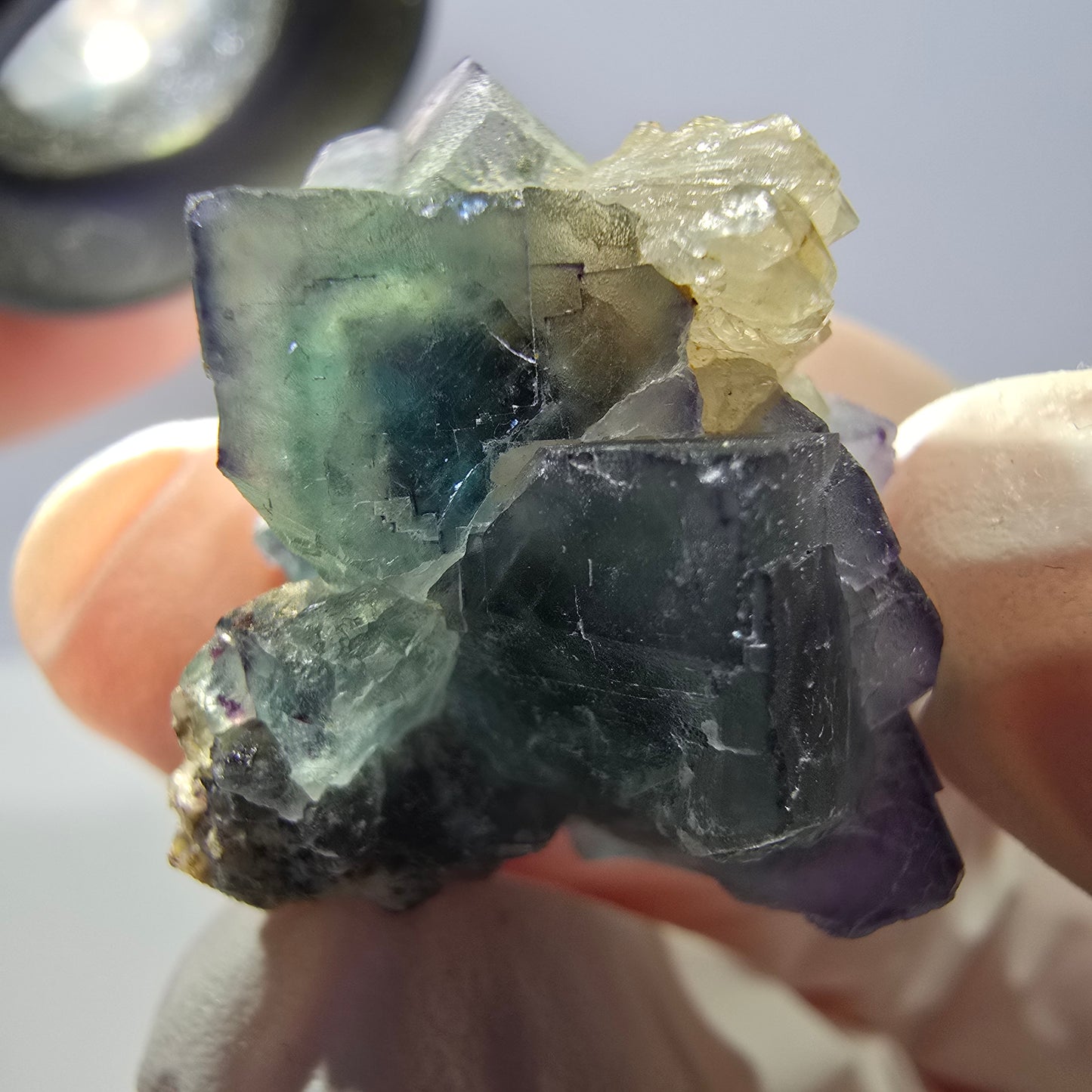 Rare cube de fluorite fantôme, spécimen de quartz vert violet Okorusu Namibie 29*24*20mm 