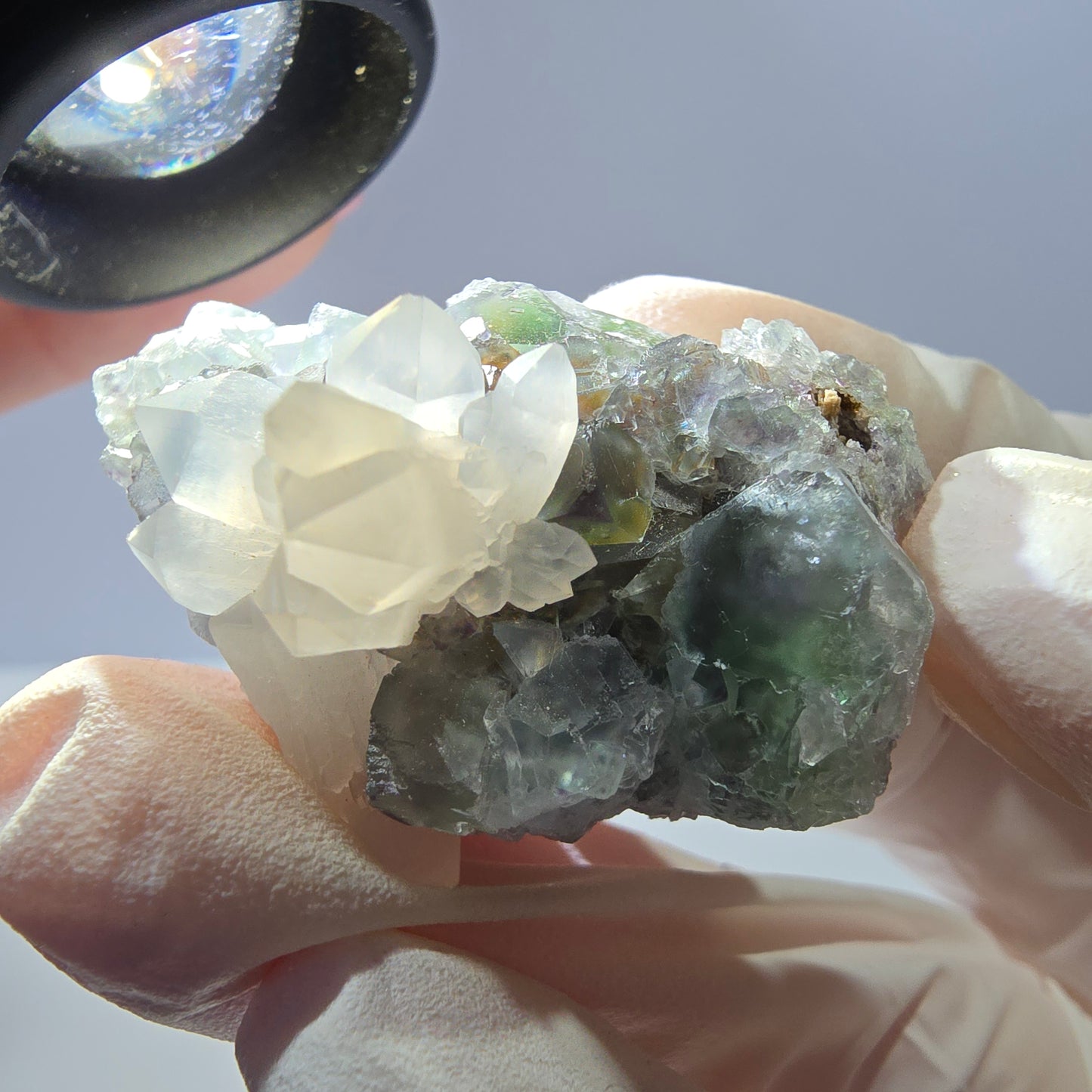Rare cube de fluorite fantôme, spécimen de quartz vert violet Okorusu Namibie 38 x 27 x 24 mm 