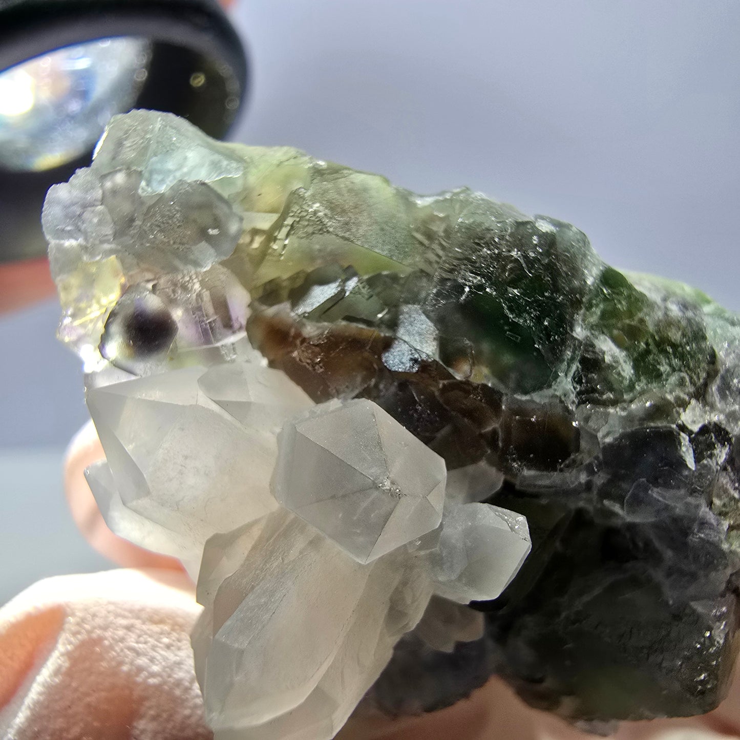 Rare cube de fluorite fantôme, spécimen de quartz vert violet Okorusu Namibie 38 x 27 x 24 mm 
