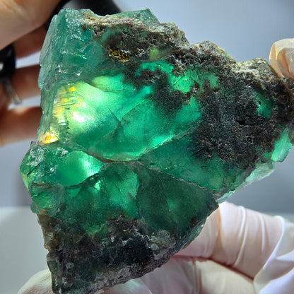 Spécimen de cube de fluorite fantôme transparente, vert parqueté, Okorusu, Namibie, 60 x 51 x 26 mm 