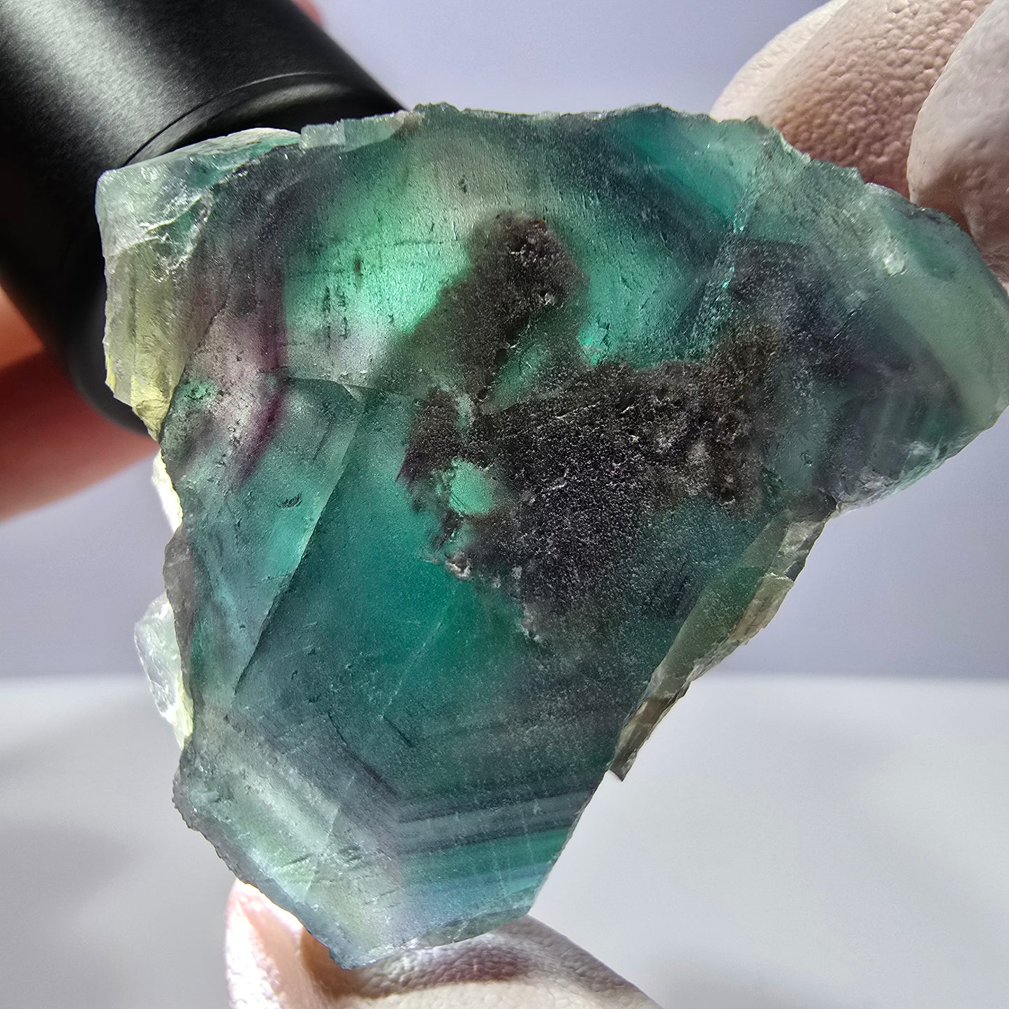 Spécimen de cube de fluorite fantôme, parqueté vert violet Okorusu, Namibie 44*43*21 mm 