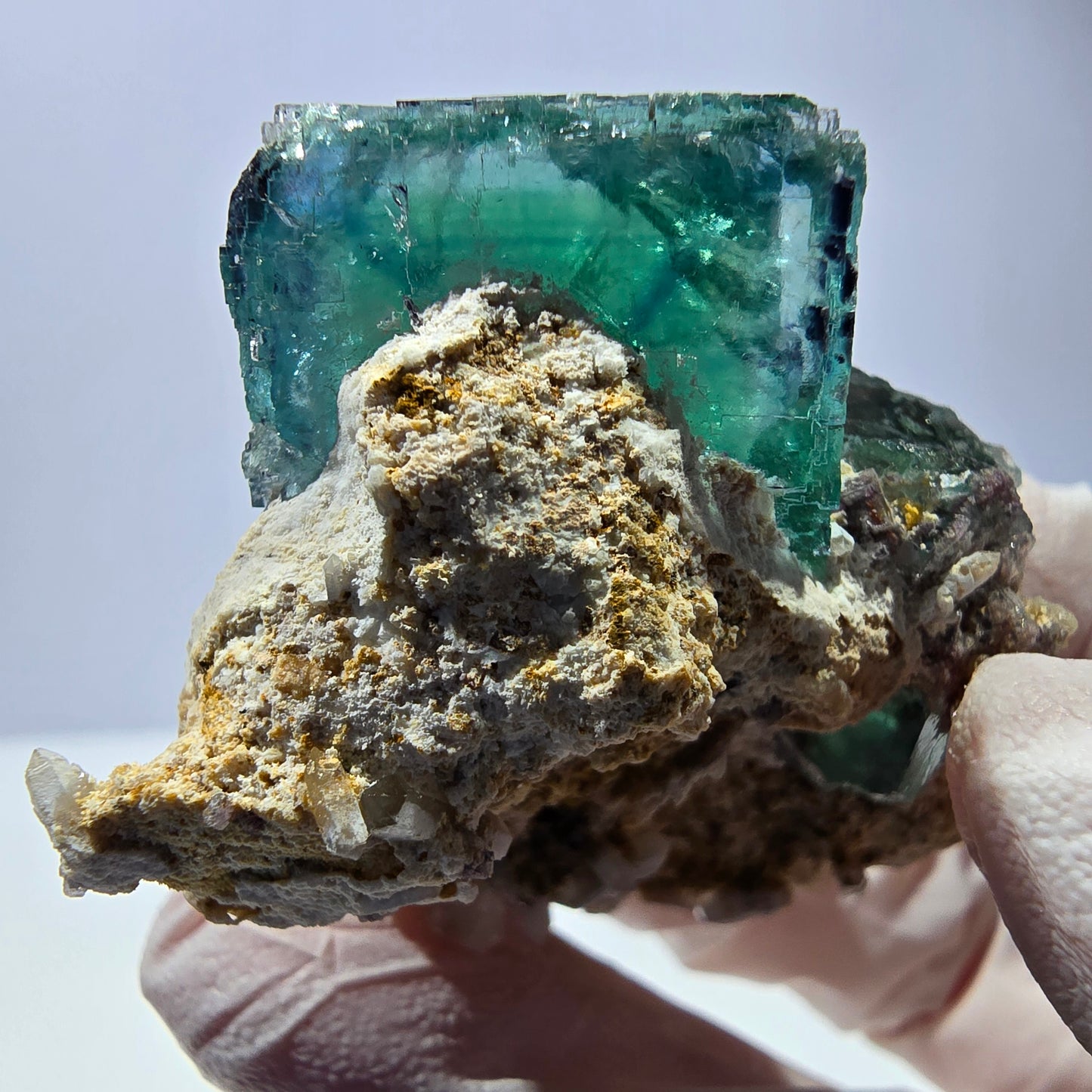 Spécimen de cube de fluorite fantôme, parqueté vert violet Okorusu, Namibie 46*37*36 mm 