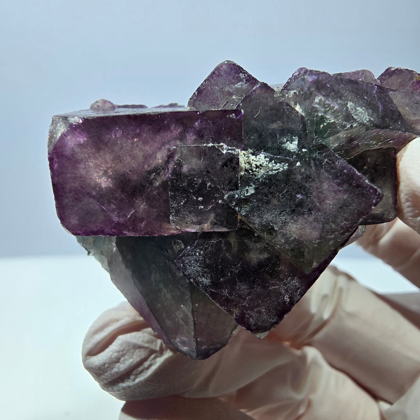 Rare spécimen de cube de fluorite fantôme, vert-violet, Okorusu, Namibie, 53 x 43 x 28 mm 