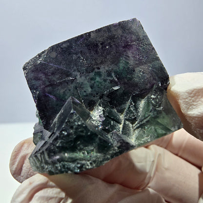 Spécimen de cube de fluorite fantôme, parqueté vert violet Okorusu, Namibie 36*31*29 mm 
