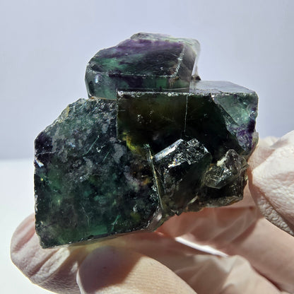 Spécimen de cube de fluorite fantôme, parqueté vert violet Okorusu, Namibie 33*34*21 mm 