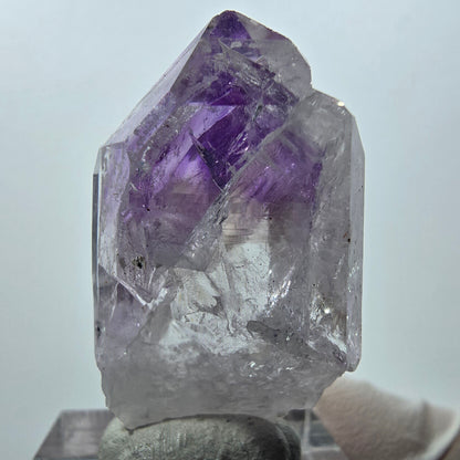 Améthyste fantôme, mine d'hématite Point Streep, Goboboseb, Namibie, 39 x 19 x 16 mm 