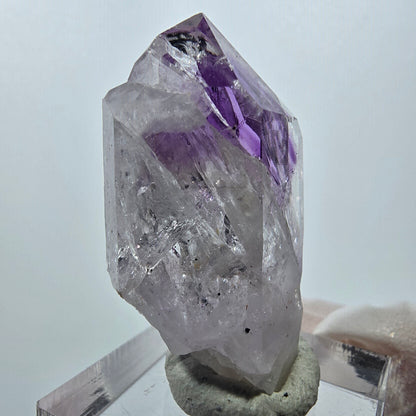 Améthyste fantôme, mine d'hématite Point Streep, Goboboseb, Namibie, 39 x 19 x 16 mm 