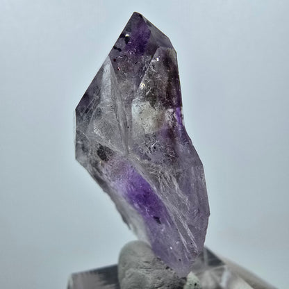 Enhydro Harlequin Phantom Amethyst, 2x Bubble Streep Mine Gobo. Namibie 43 x 22 x 13 mm 
