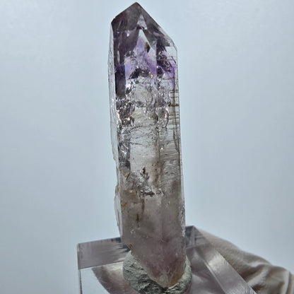 Mine d'améthyste Phantom Point Streep, Goboboseb, Namibie 48 x 14 x 10 mm 