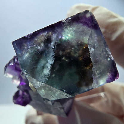 Spécimen rare de cube de fluorite, vert violet, Okorusu, Namibie, 35 x 27 x 20 mm 
