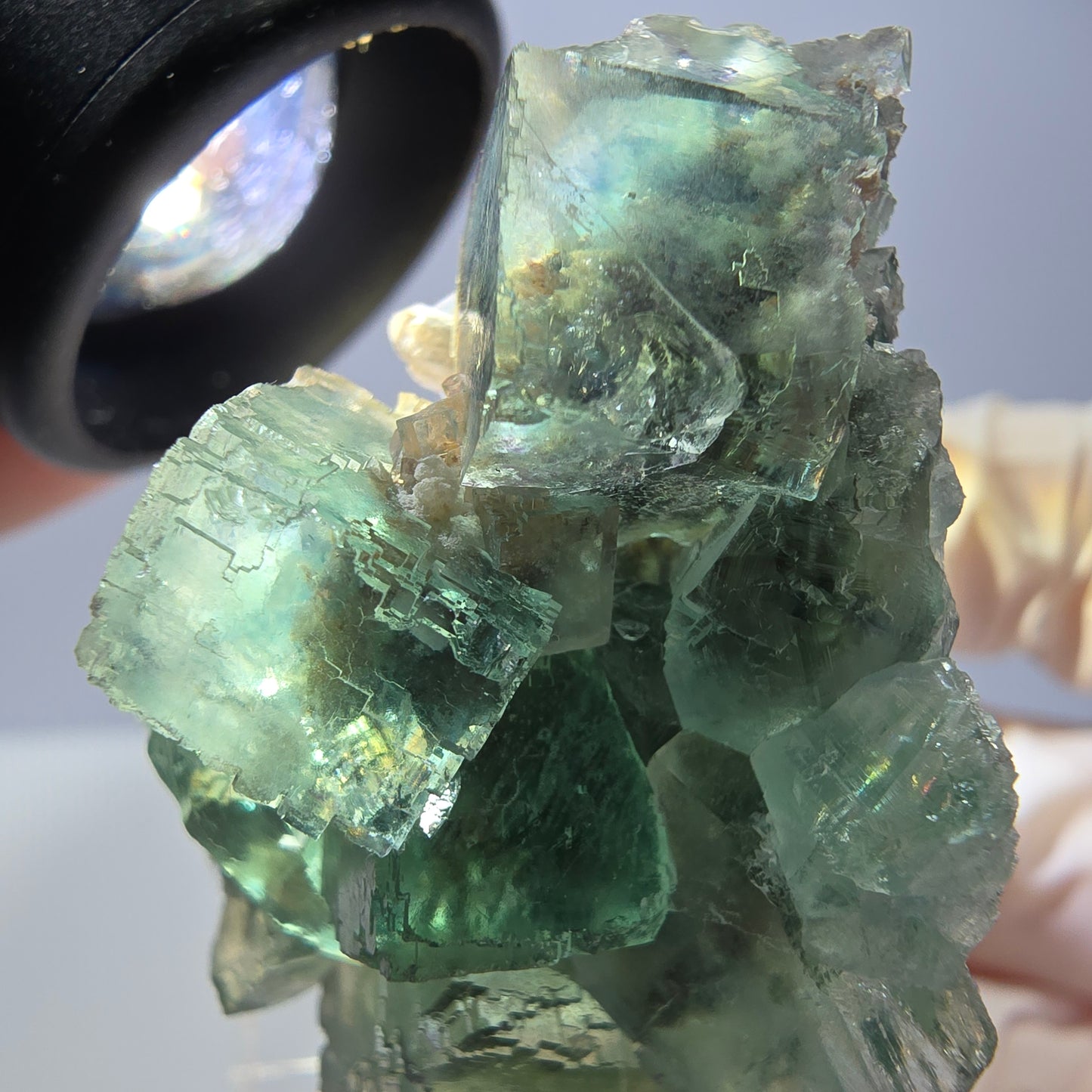 Phantom Fluorit Würfel, parkettiert, Quarz Stufe Okorusu, Namibia 42*30*26mm