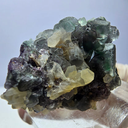 Phantom Fluorit Würfel, parkettiert, Quarz Stufe Okorusu, Namibia 35*25*19mm