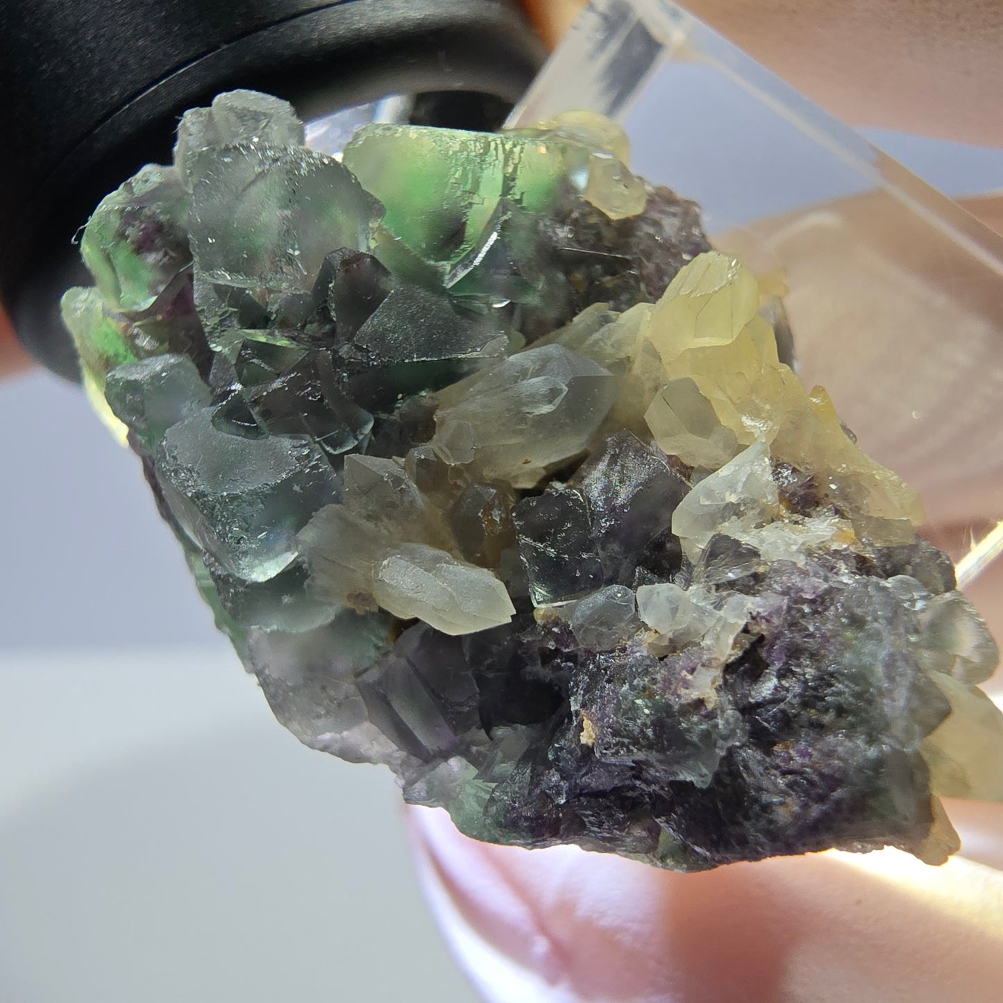 Phantom Fluorit Würfel, parkettiert, Quarz Stufe Okorusu, Namibia 35*25*19mm