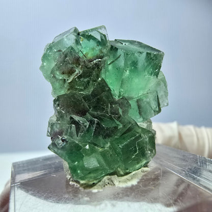 Spécimen de cube de fluorite fantôme, vert violet, Okorusu, Namibie, 25 x 24 x 15 mm 