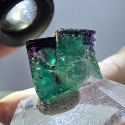 Spécimen de cube de fluorite fantôme, parqueté vert violet Okorusu, Namibie 25*18*14 mm 