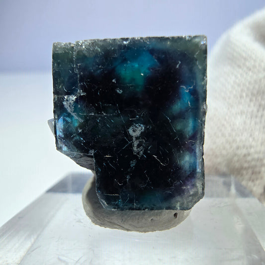 Spécimen de cube de fluorite fantôme, zonal - Nouvelle découverte ! Okorusu, Namibie 22*16*16mm