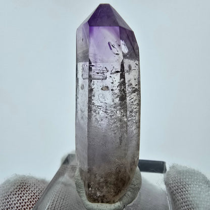 Cristal d'améthyste fantôme transparent Goboboseb, Namibie 41*15*11mm Collection 