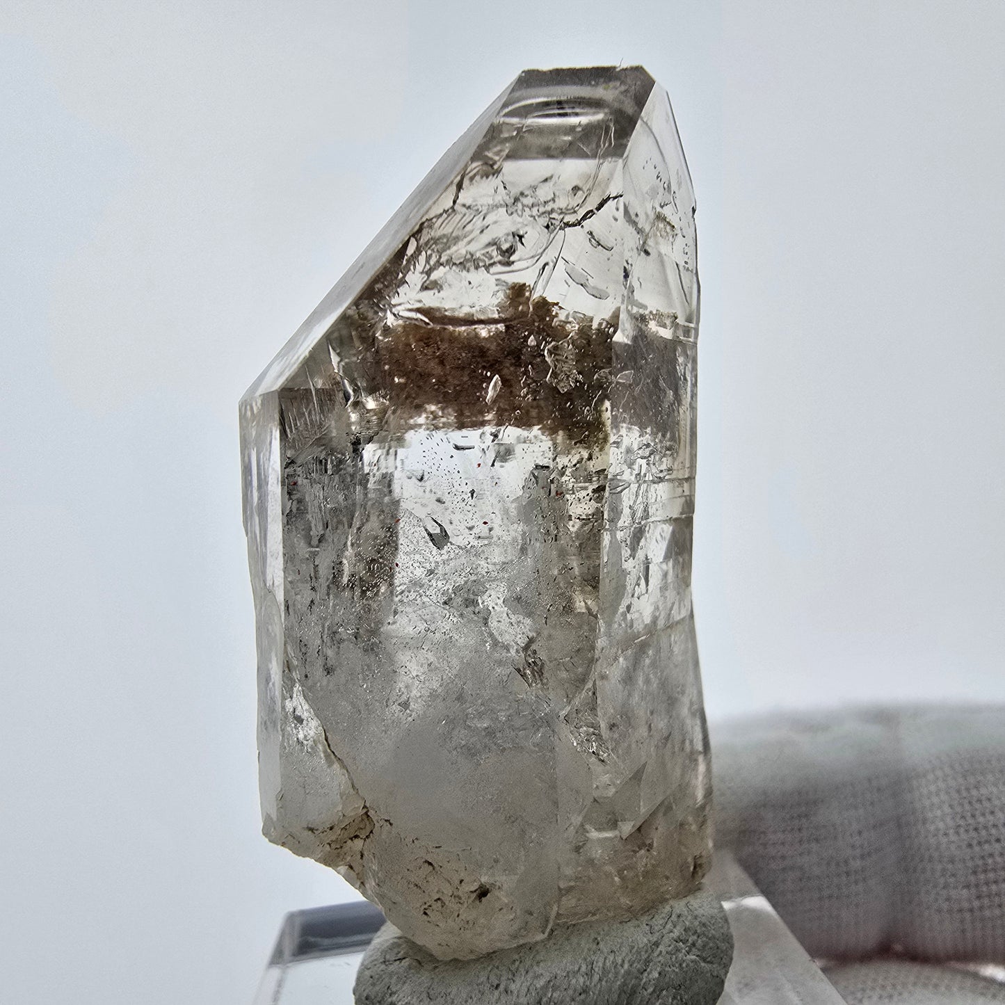 Enhydro Phantom Rauchquarz Zepter Spitze 2x Blase Goboboseb, Namibia 44*21*16mm