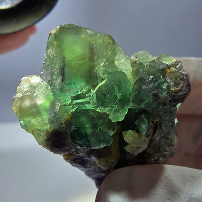 Rare cube de fluorite fantôme, spécimen de quartz vert violet Okorusu Namibie 47 x 28 x 25 mm 