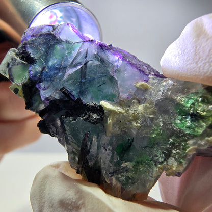 Cube de fluorite fantôme, zonal, muscovite, spécimen de tourmaline Schorl, Erongo, Namibie, 40 x 27 x 17 mm 