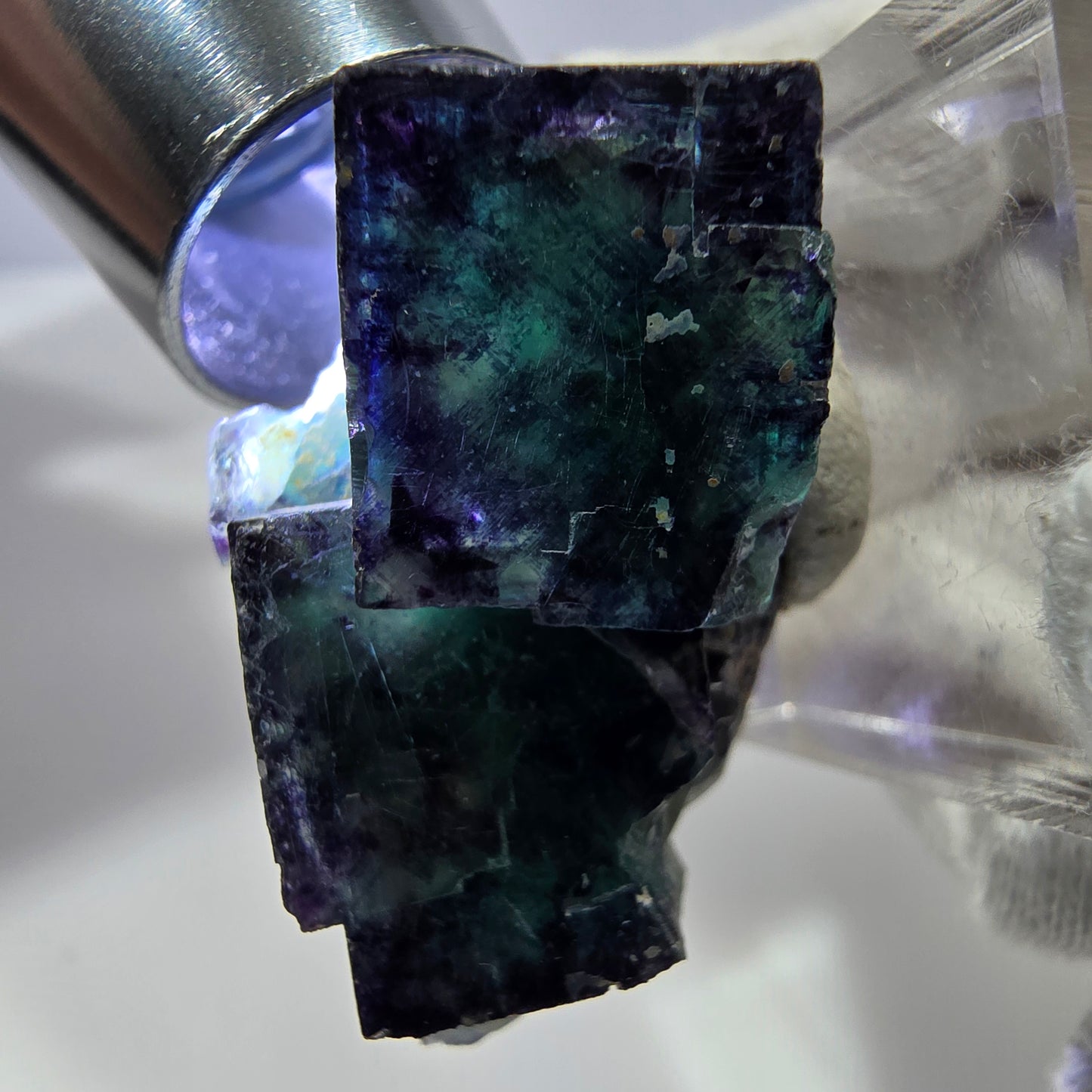 Rare spécimen de cube de fluorite fantôme, vert-violet zonal, Okorusu, Namibie, 39 x 24 x 16 mm 