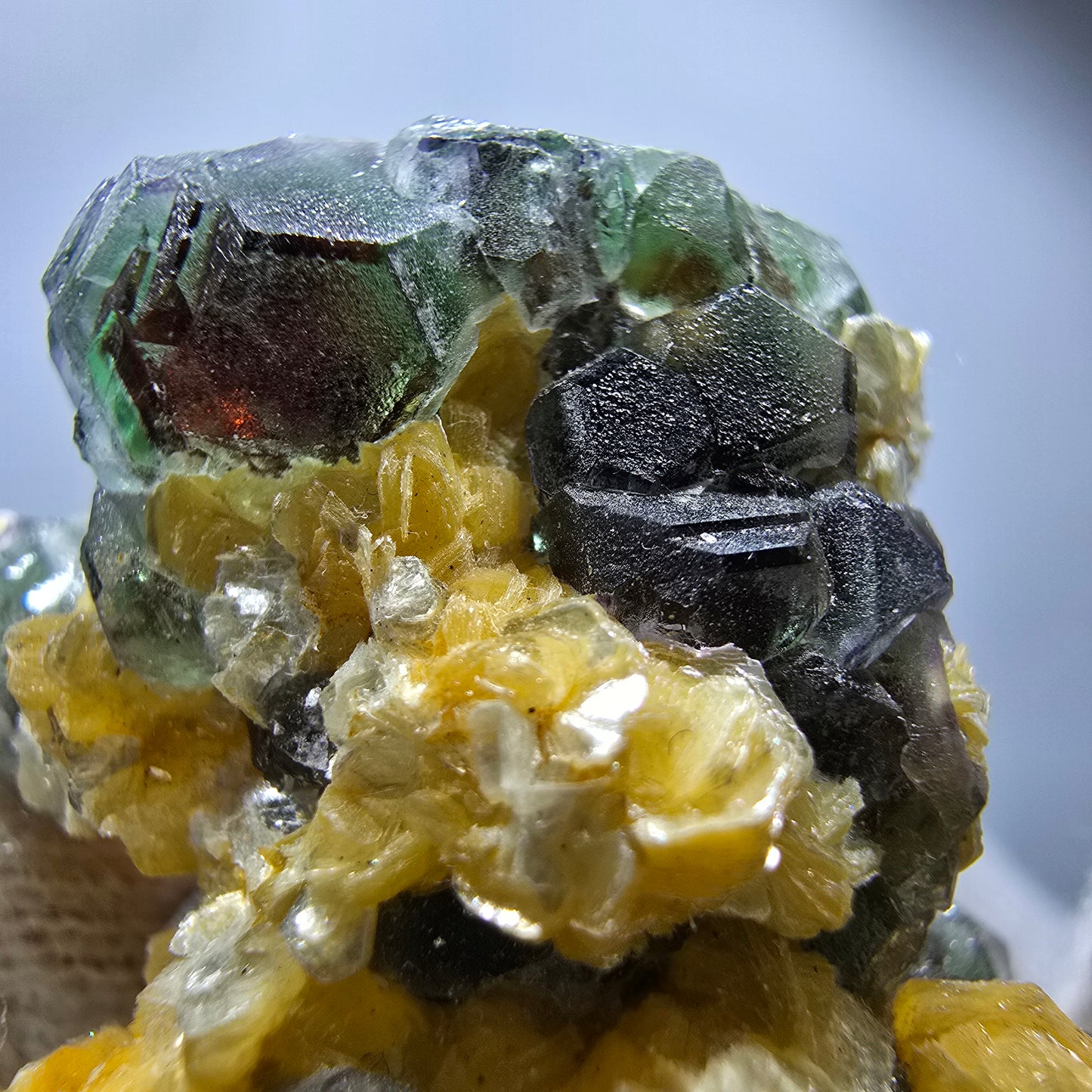 Phantom Fluorite Cube hexagonal, Muscovite specimen Erongo, Namibia 47*37*27mm 