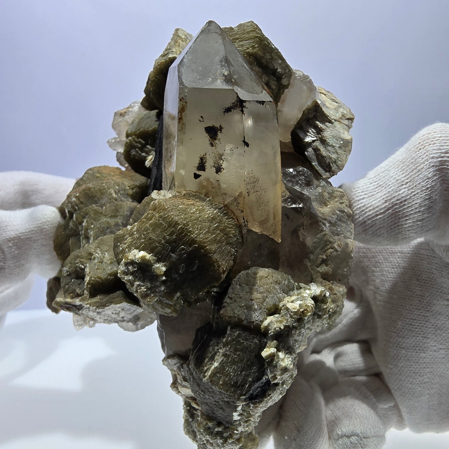 Grand spécimen de tourmaline Schorl, quartz fumé, muscovite et orthose, Erongo, Namibie, 145 x 112 x 80 mm 