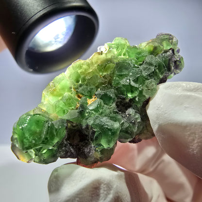 Cube de fluorite fantôme, zonal, spécimen de muscovite, Erongo, Namibie, 40 x 23 x 17 mm 