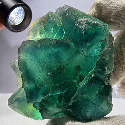 Rare spécimen de cube de fluorite fantôme, parqueté vert Okorusu, Namibie, 77 x 73 x 27 mm 