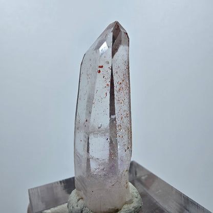 Améthyste fantôme avec hématite Goboboseb, Namibie 34 x 13 x 8 mm 