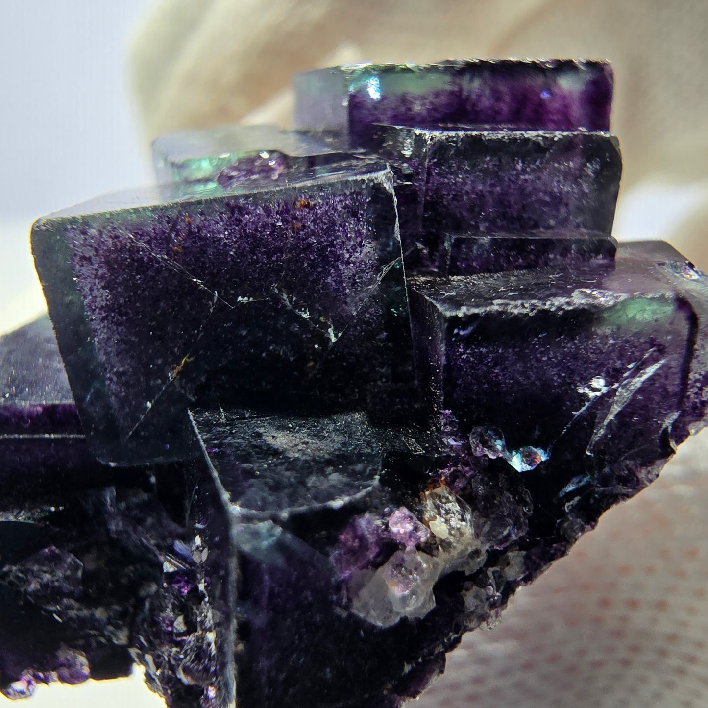 Klare Phantom Fluorit Würfel Stufe zonal grün lila Okorusu, Namibia 33*26*17mm