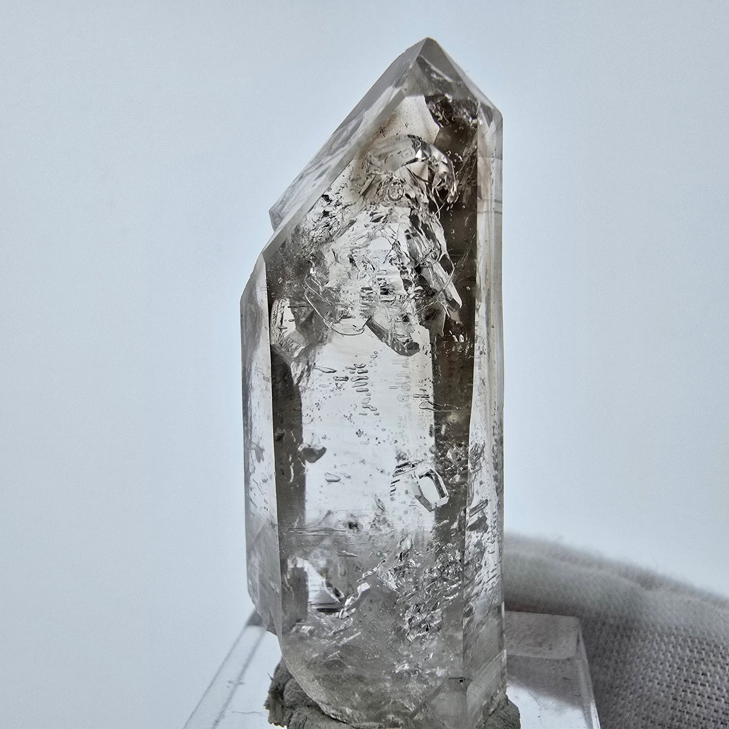 Enhydro Phantom Smoky Quartz Sceptre Tip 1x Bubble Goboboseb, Namibie 45*18*14mm 