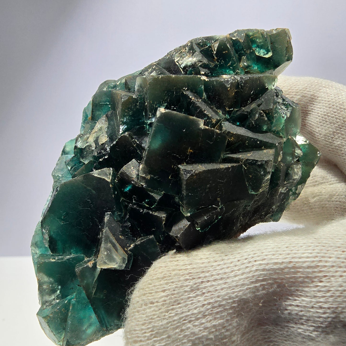 Rare spécimen de cube de fluorite fantôme, parqueté vert Okorusu, Namibie, 92 x 61 x 38 mm 
