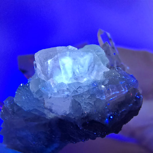 Spécimen de quartz clair, de préhnite et de calcite Streep Mine, Goboboseb, Namibie 49*38*23 mm